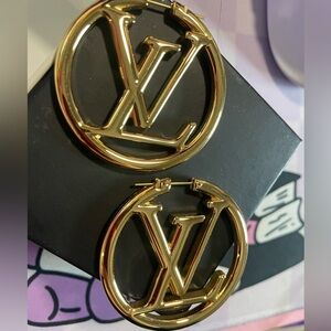 Louis Vuitton Louise Hoop Earrings GM